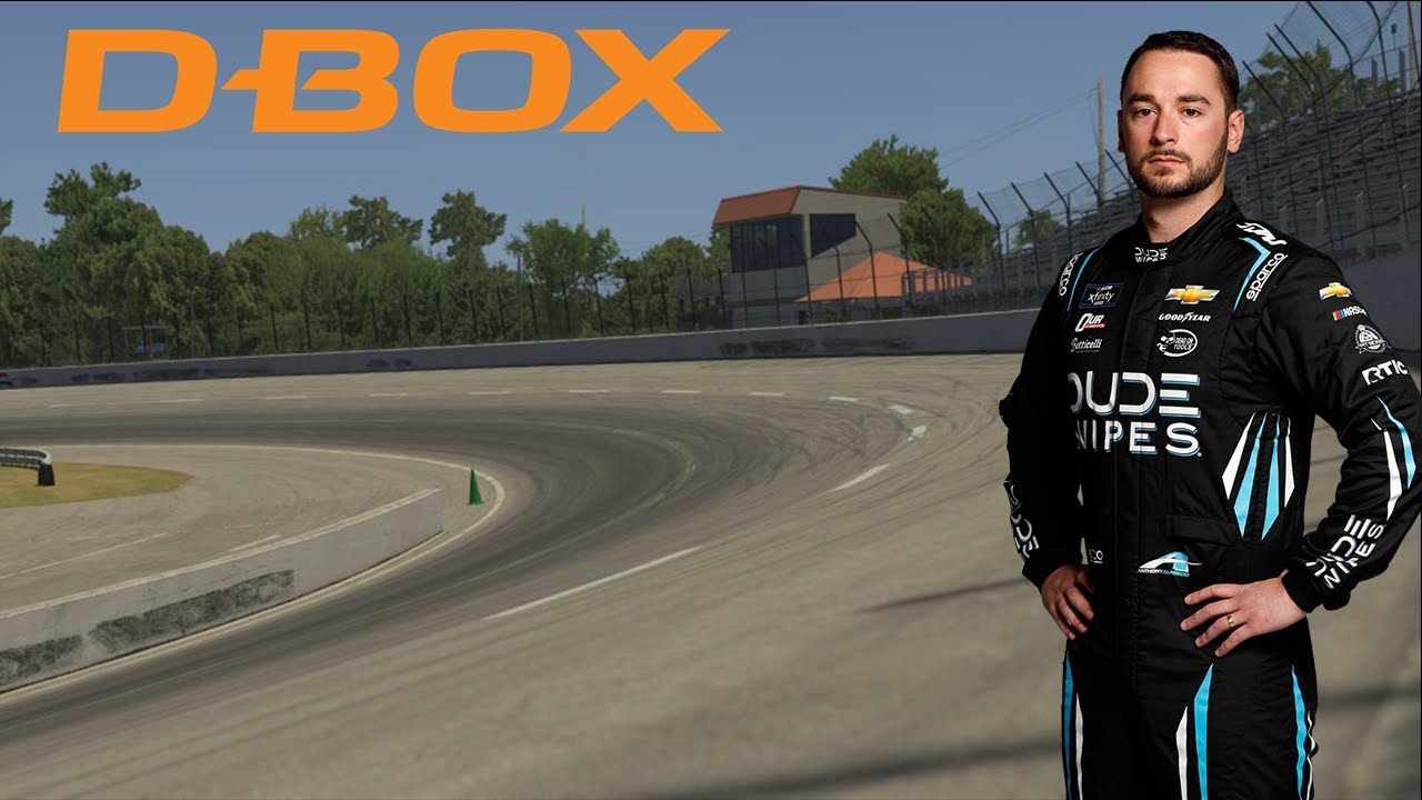 Short Track Racing in a D-BOX Motion Racing Cockpit - iRacing Motorspors Simulation AI