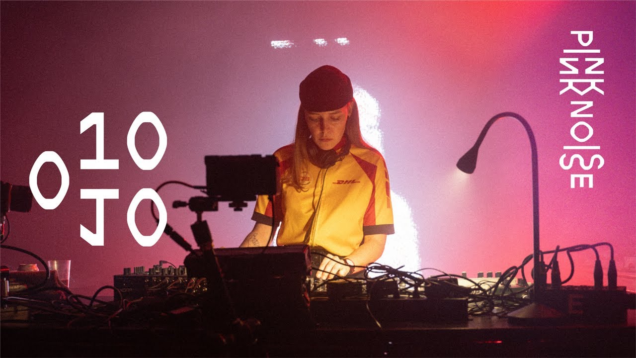 Pink Noise 010 - Megan Leber Live in Paradiso