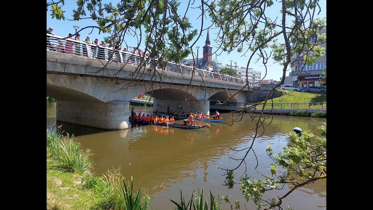 Pozvánka na závod dračích lodí Sázavský drak Havlíčkův Brod 18.7.2026 * VIDEOREPORT z roku 2025