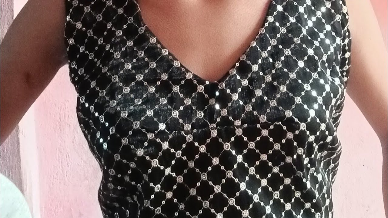 #blouse #blousedesign #blousecutting #newblousedesign #blousecutting  #designersravanthi