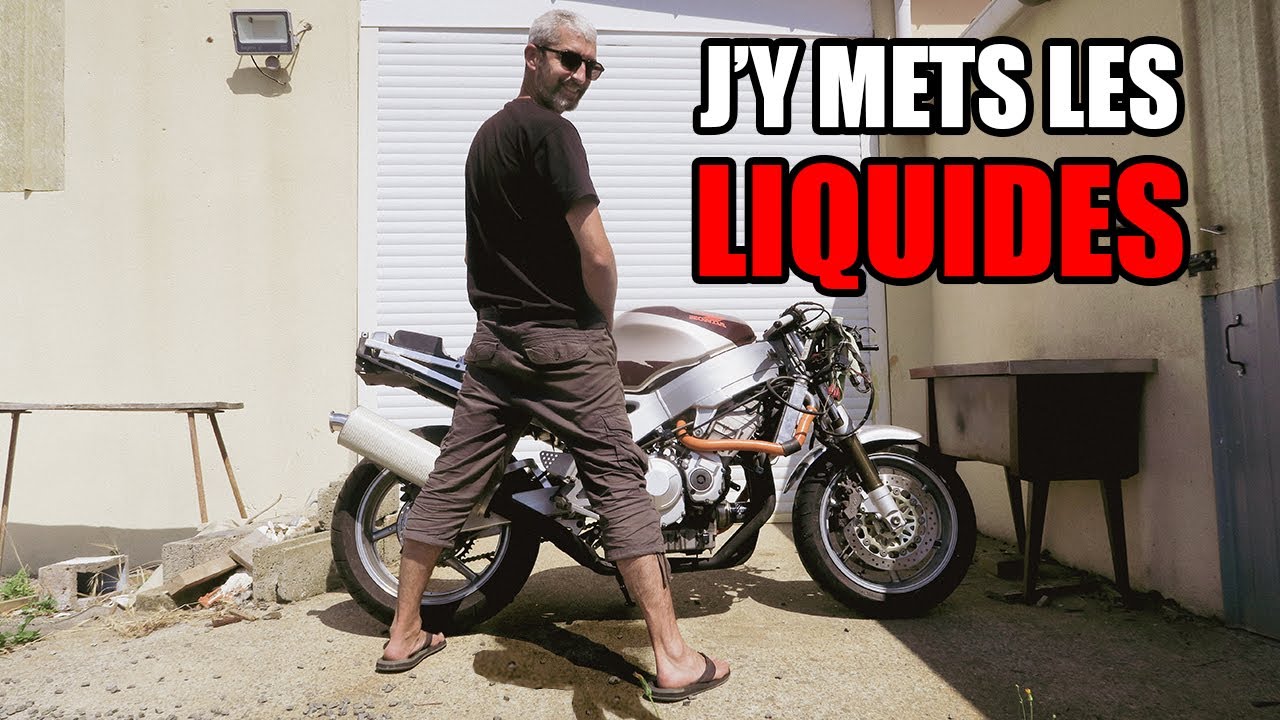 18 Encore des problèmes ! 😤 Le remontage des freins et du réservoir me rend fou