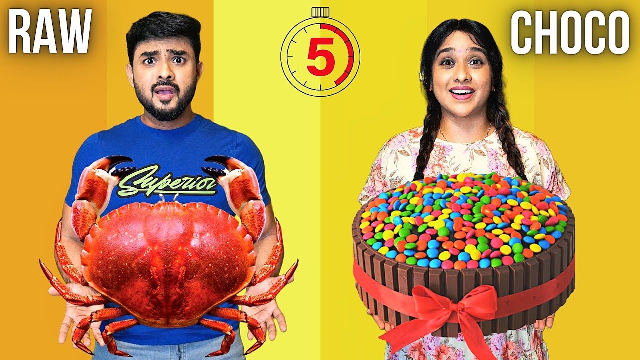 RAW FOOD Vs CHOCOLATE FOOD CHALLENGE  😂 🔥 | ഞണ്ടിനെ കണ്ടു ഞെട്ടി 😂 | EXTREME FOOD CHALLENGE 🔥