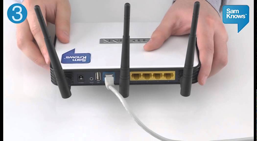 Connecting a SamKnows Whitebox (three antennae model)