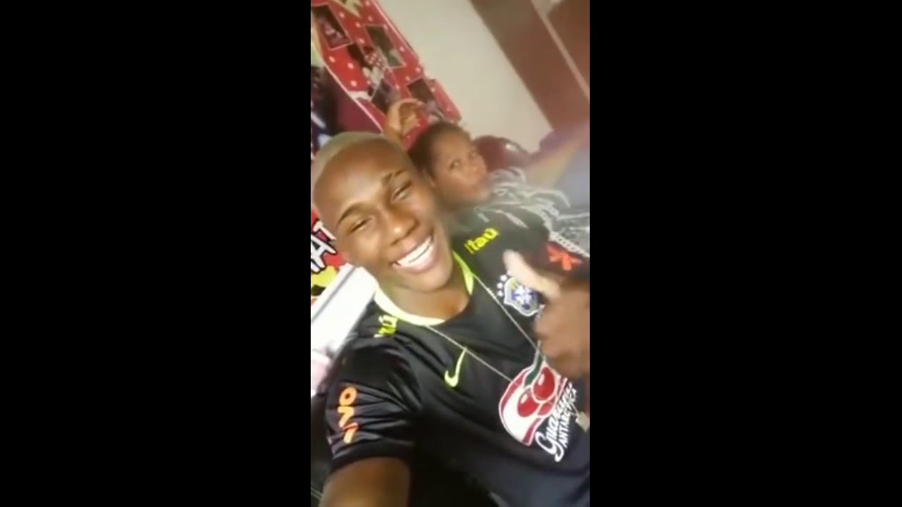 Mc Negão da BL (tente não rir lv. impossível #2)