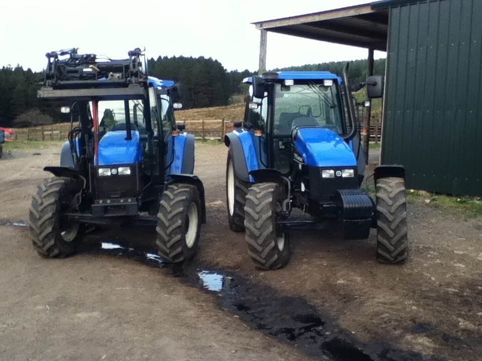 NewHolland Ts115 & Ts90 Spreading Shite