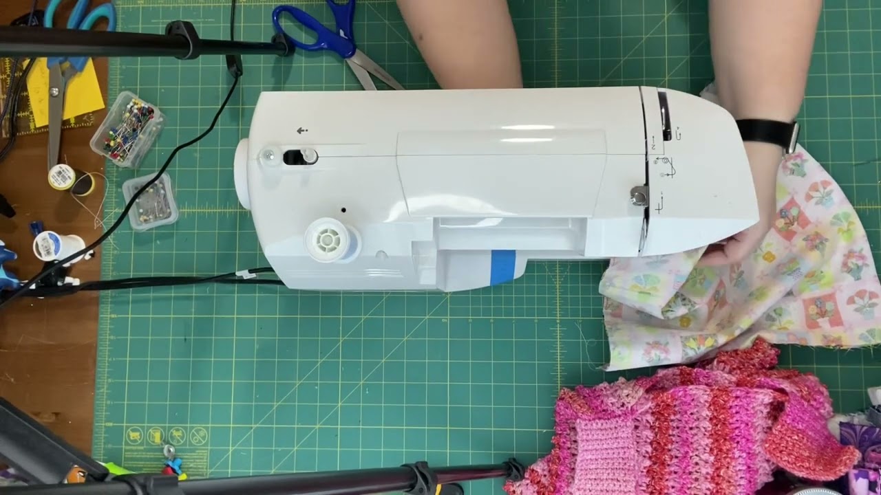 How to line a knit or crochet bag with a sewing machine