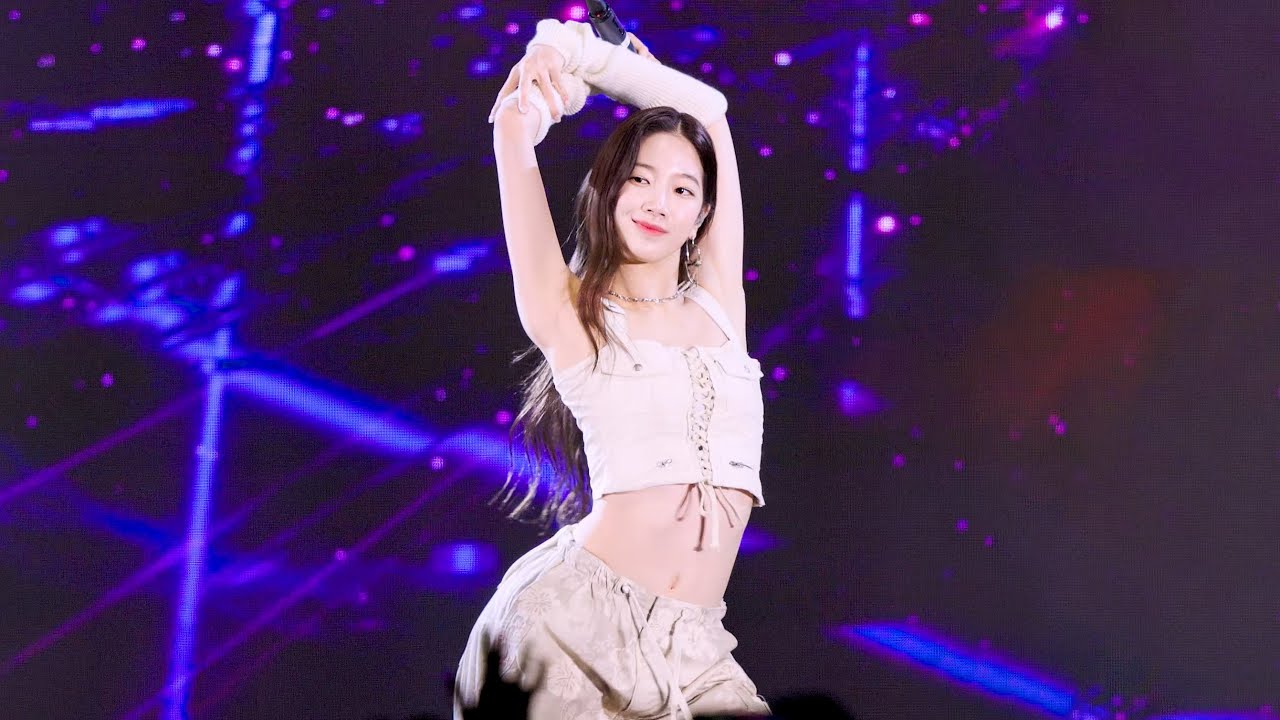 221111 카즈하 KAZUHA 르세라핌 LE SSERAFIM 'FEARLESS' 4K 60P 직캠 @서경대 축제 by DaftTaengk