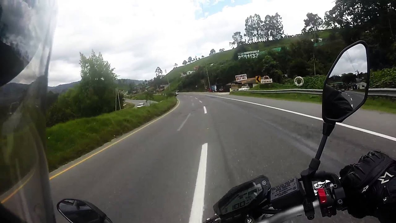 Yamaha MT09 -  Peaje de Chusacá -  Fusagasugá