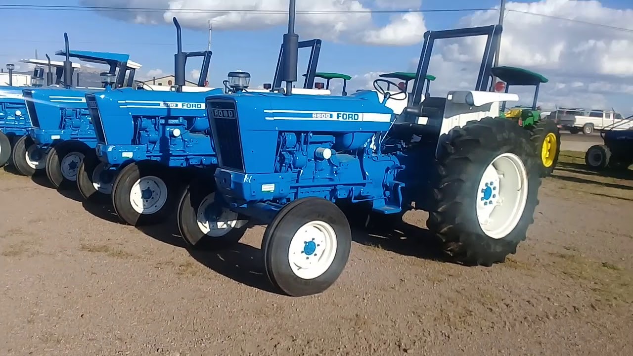 20181026 1646 Buscas un Tractor Azul, Verde o Rojo ?