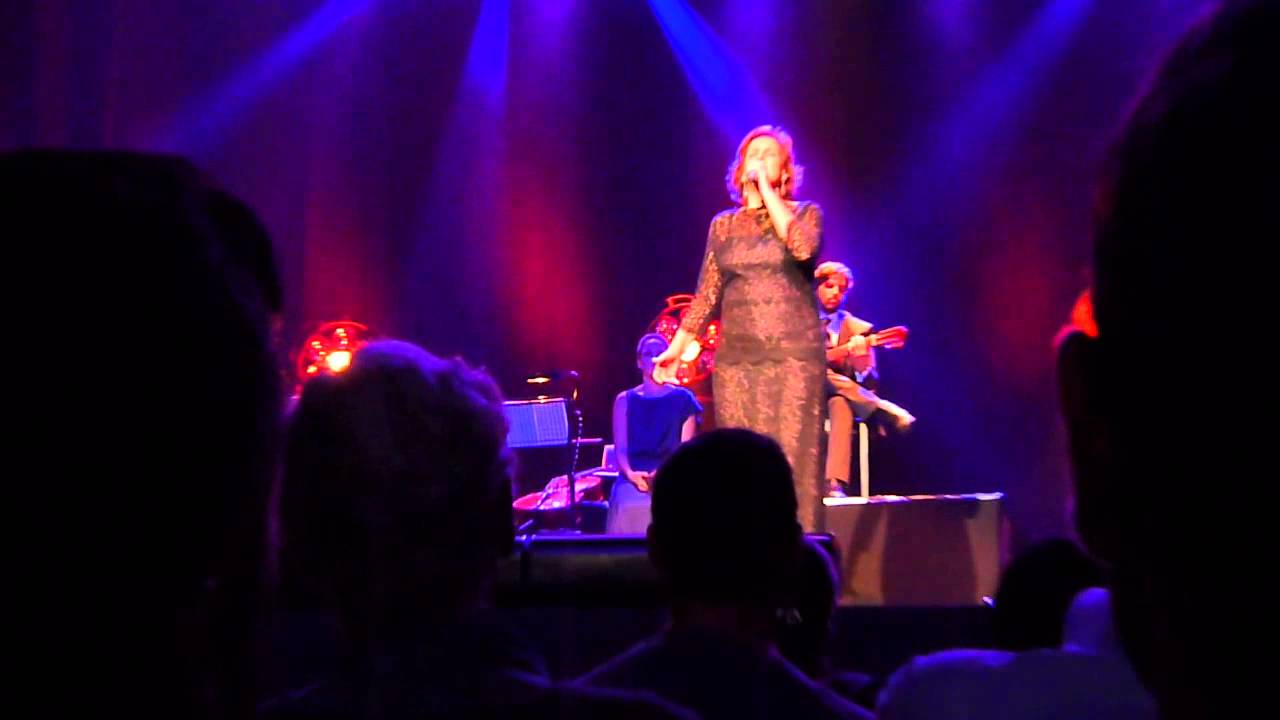 Teresa Siqueira, Marcha do Marceneiro, Concerto de Carminho - Coliseu de Lisboa