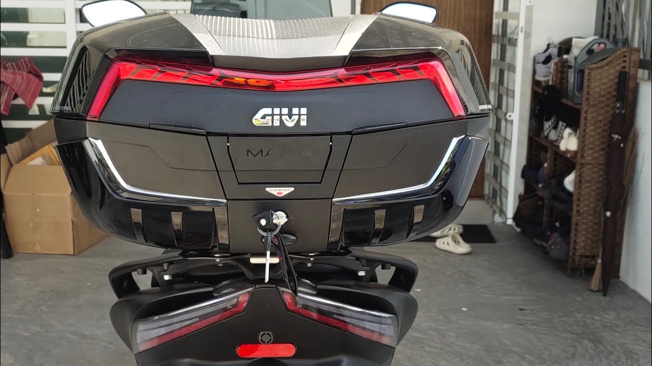 Zontes 350E/ Box Givi  V58 Maxia 5  sesuai ke utk Touring