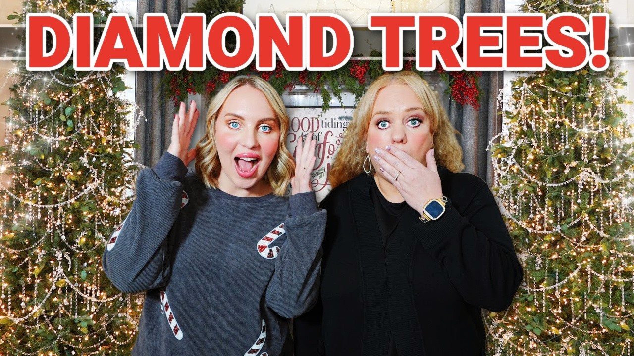 STUNNING CHRISTMAS TREE MAKEOVER FOR MOM!