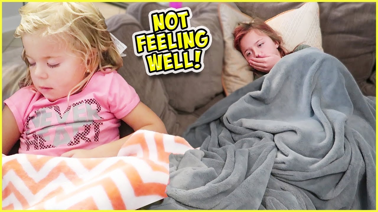 NOT FEELING WELL| DENTIST VISIT | EARLY CHRISTMAS!!
