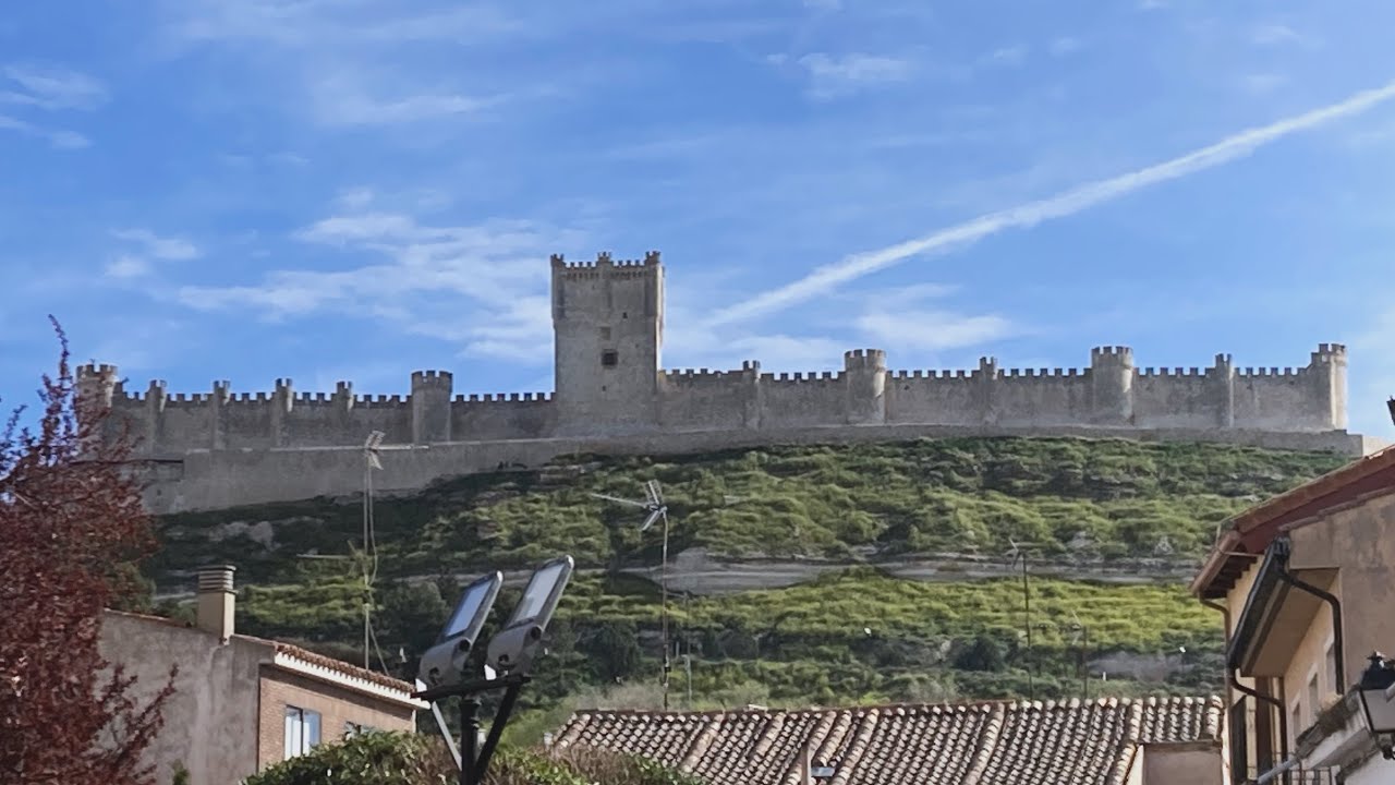 Castillo de Peñafiel y Museo Provincial del Vino de Valladolid