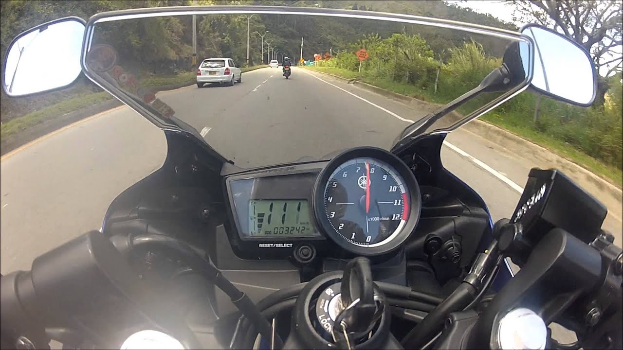 Yamaha R15 y Ninja 250 autopista medellin-bogota (HD1080p)