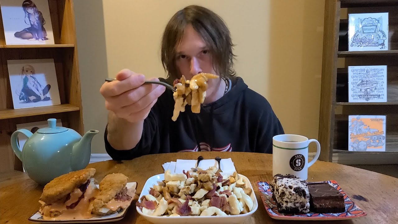 Homemade KFC Double Down and Bacon Poutine Mukbang