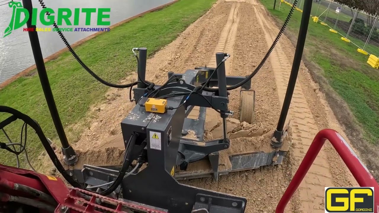 Digrite GF Gordini LG240P Grader Blade in Action
