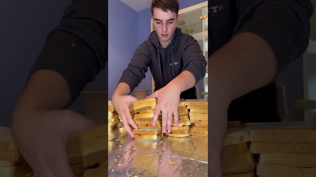 100 PB&J&rsquo;s For People in Need