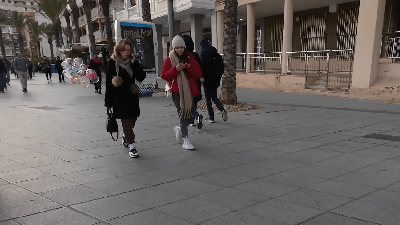 Torrevieja walk, Spain. Playa del Cura promenade to Playa de Los Náufragos.