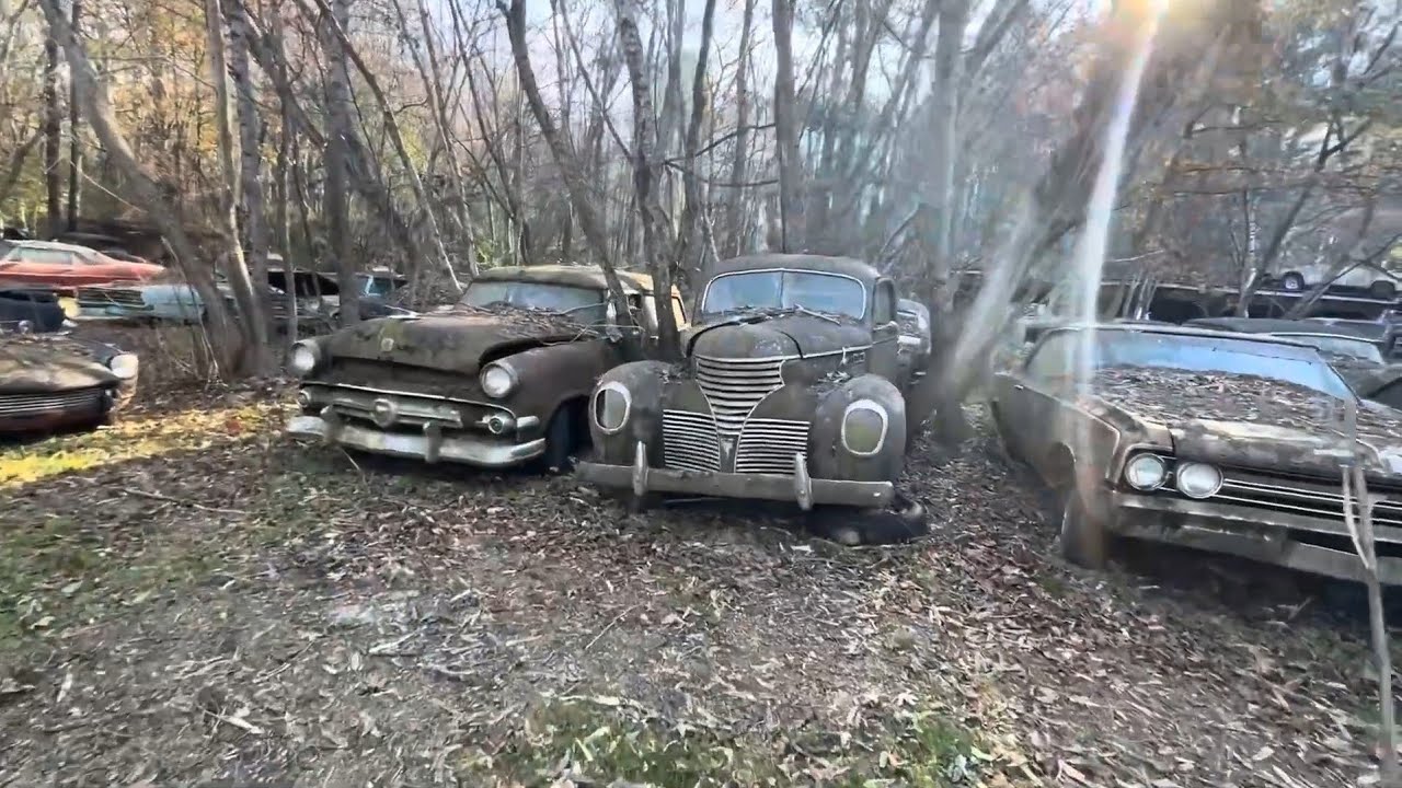 Largest Junkyard Left In The United States! OVER 5000 CARS!
