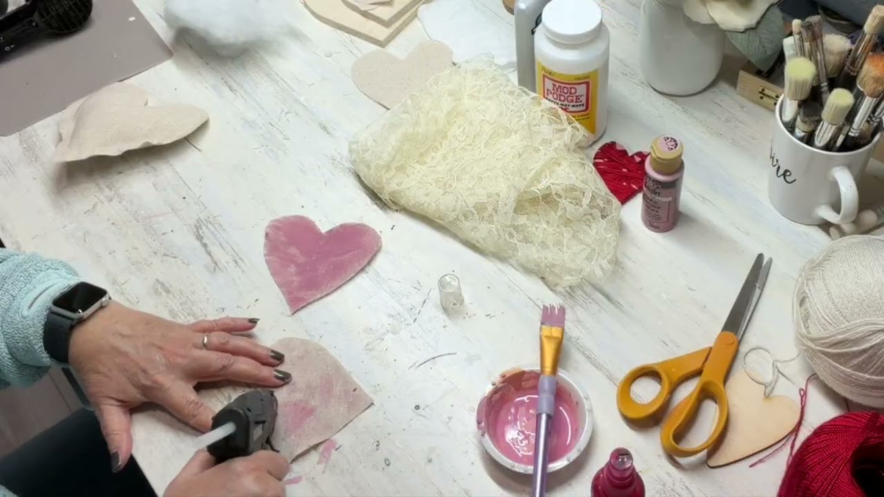 DIY Fun Fabric Hearts Tutorial With Kim From Expression Artworks