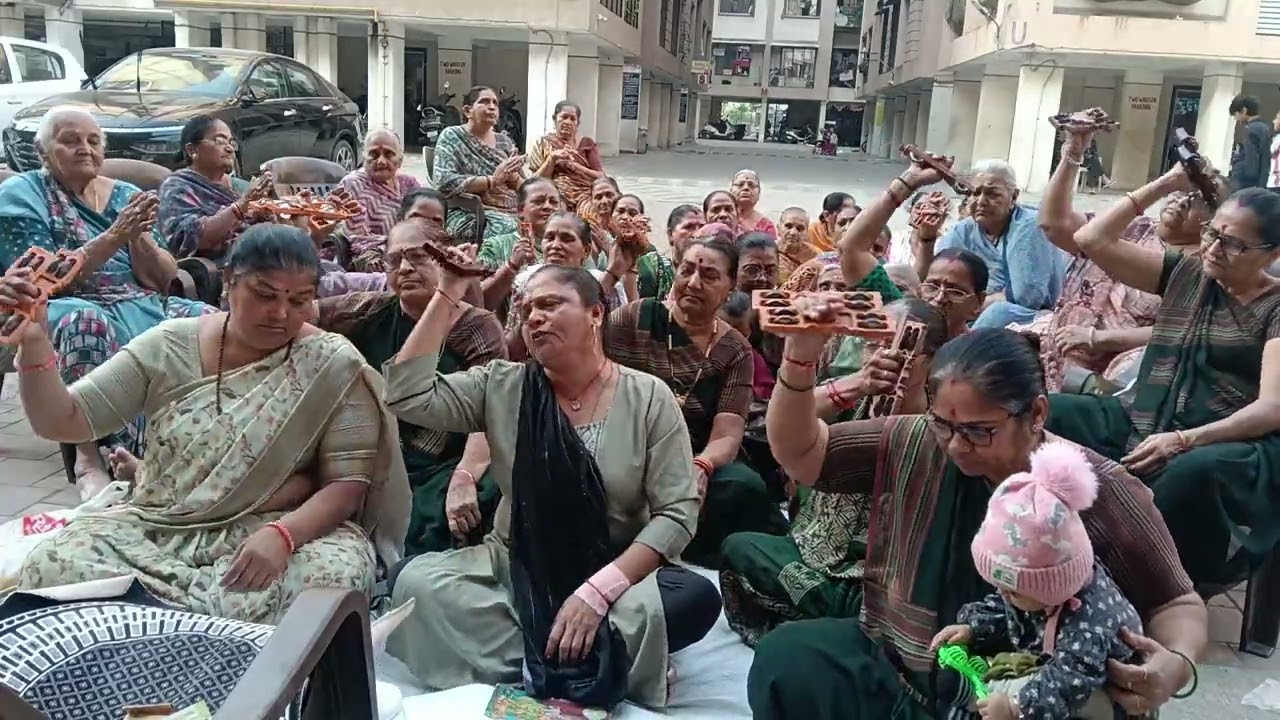 આ શનિવાર નિમિત્તે ખુબ સરસ કિર્તન સાખી સાથે જોરદાર 👌👌👌 પારુલ બેન ગોંડલીયા (લખેલુ છે)