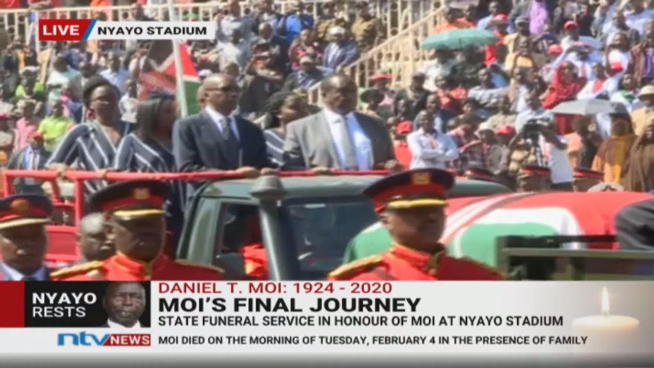 Moi's body arrives at Nyayo Stadium, Uhuru stands up in honour || #MoiMemorialService
