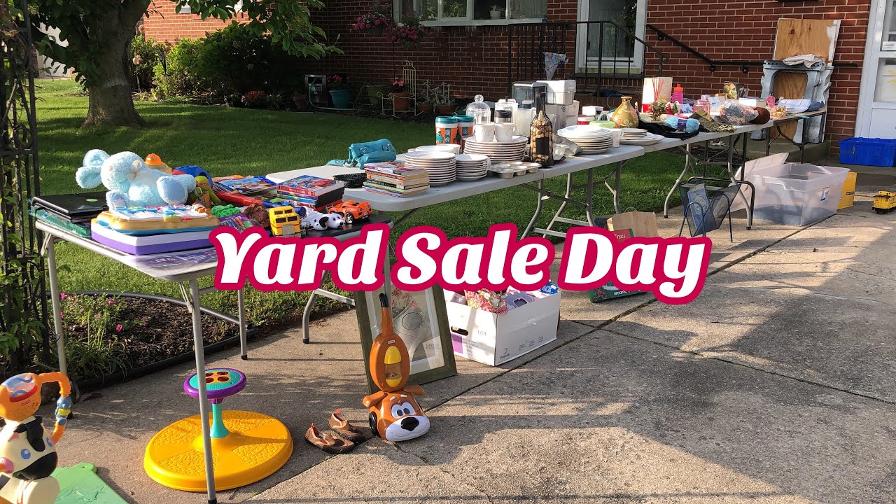 Hoarders Heart: It’s Yard Sale Day!! Selling my Hoarded Items at a Garage Sale to pay towards Debt!