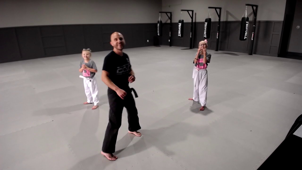 Dojo Live White Uniform #32