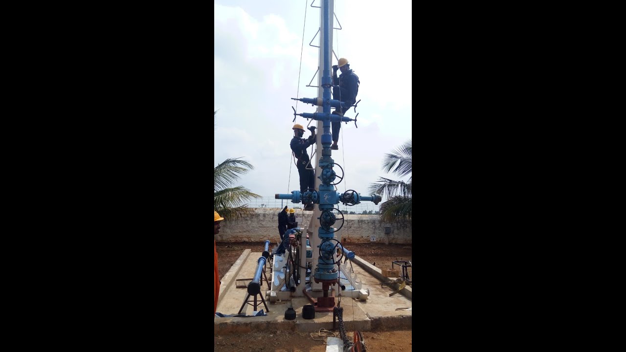 OIL AND GAS  SLICKLINE OPERATIONS ONSITE  PRACTICAL TRAINING (RIGTECH OILFIELD TRAINING CENTER)