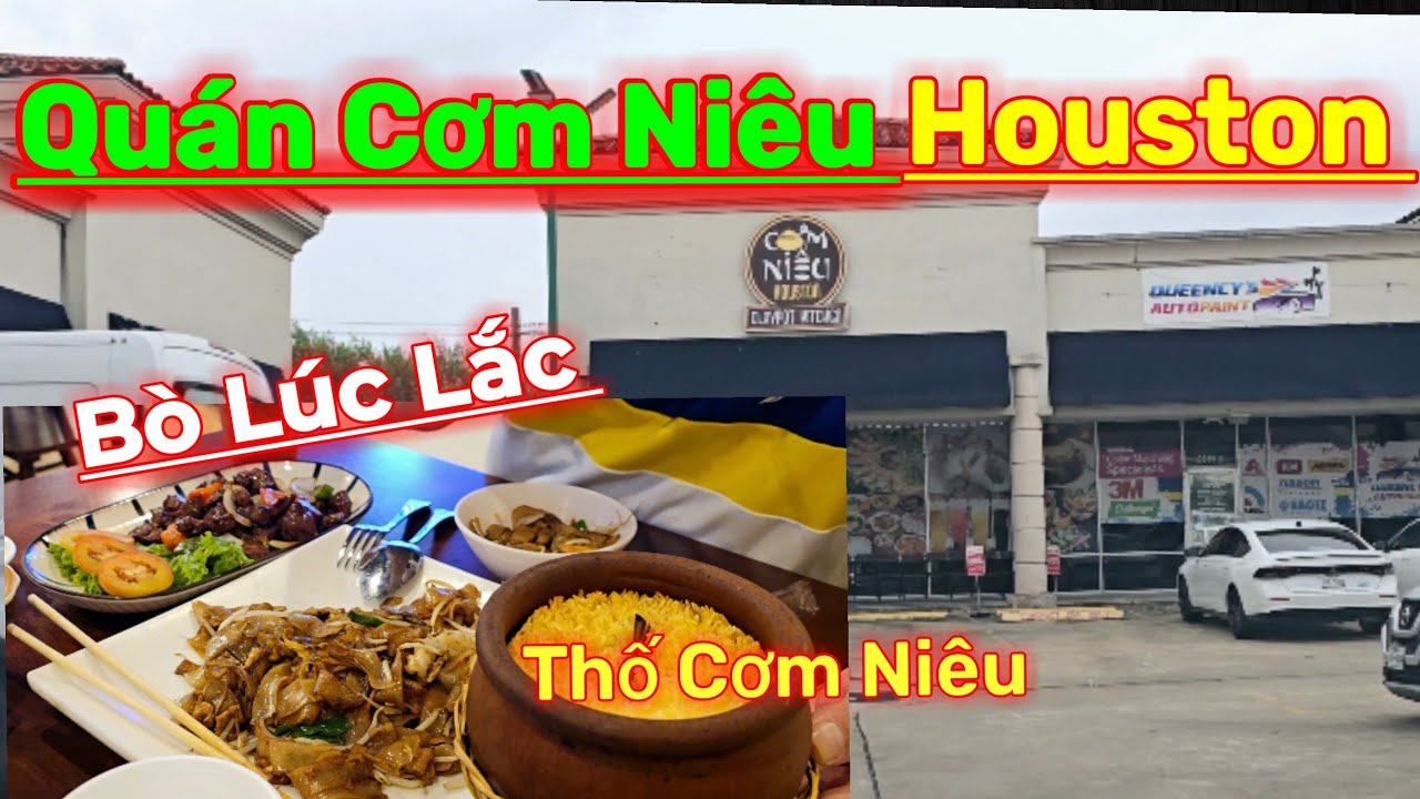 Quán Cơm Niêu bán toàn những những món ngon...Hủ tiếu áp chảo, bò lúc lắc & thố cơm niêu....