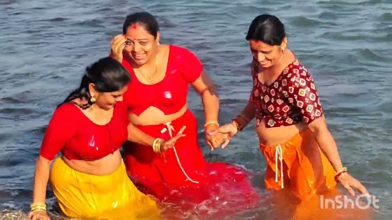 राधे राधे_ गंगा स्नान_ नीलधारा_ हरिद्वार,#बेटी #राधे #हर 🪱🐛💃👩‍❤️‍👨🙏🗾🔥