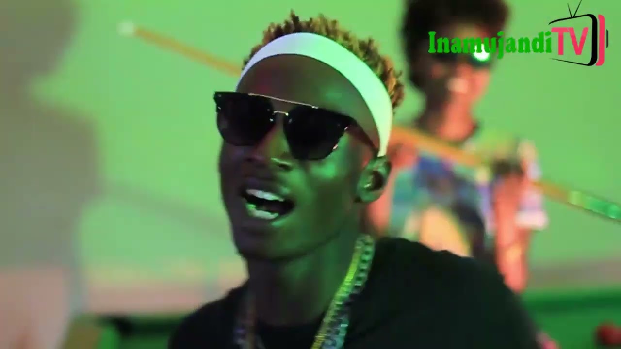 Underkay atumeneye amabanga yiwe,  numwe mubaririmvyi bakora ama hit song