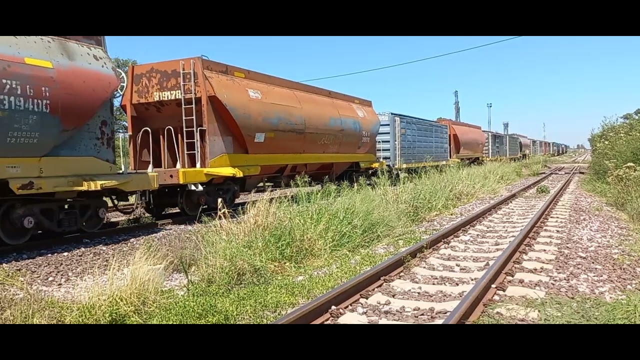 1616/9784 a remolque 7770,7738 arriban a Pinedo 09/03/24