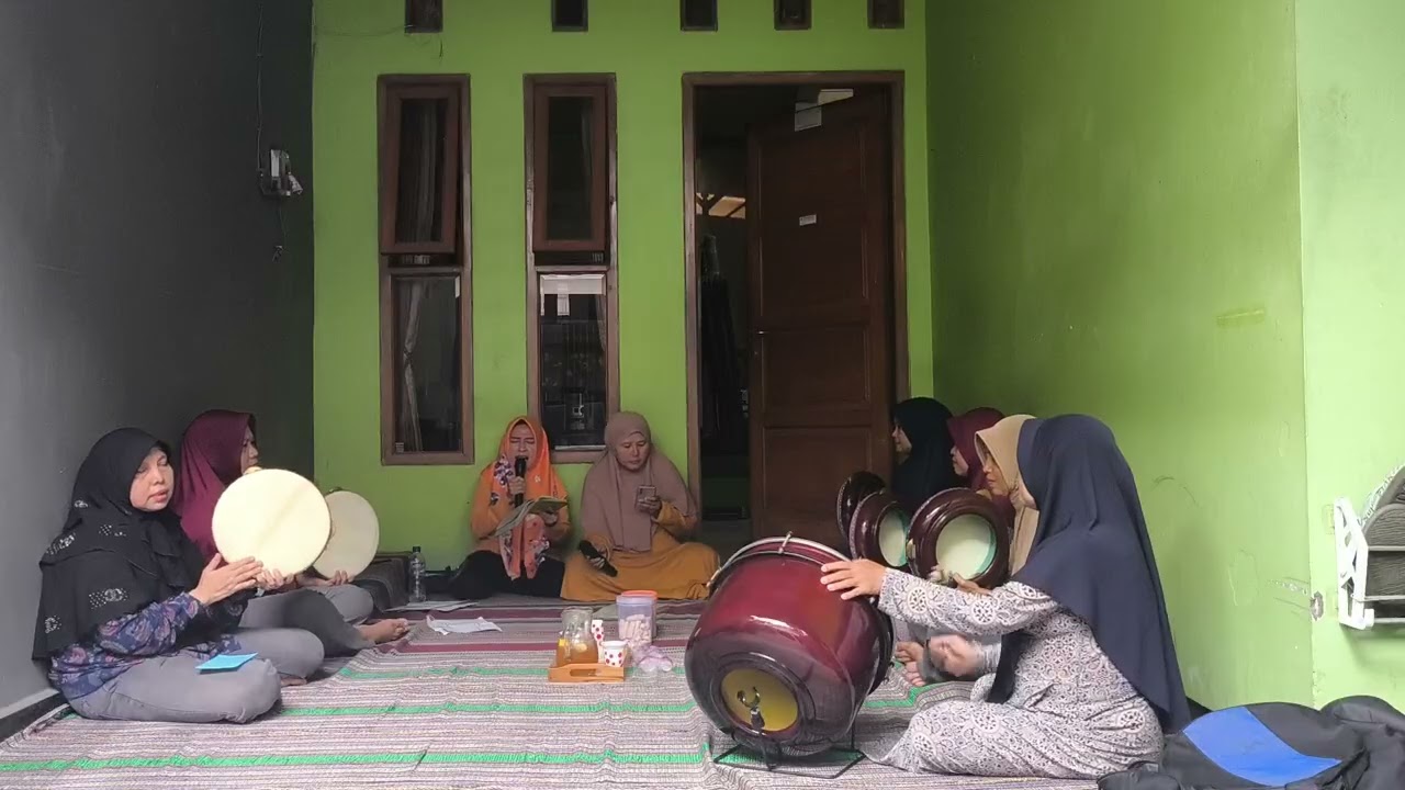 Latihan semakin serius 