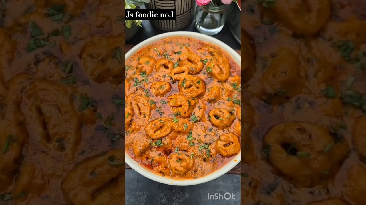 Gravy Soya chaap recipe ; Roj roj sabji kha ke bor ho gye to bnaye gravy Soya chaap vali sabji !