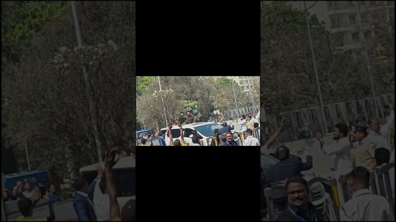 Mass Entry 🐯! Jr NTR Visits KIMS Mahadevapura Bangalore #jrntr #shorts