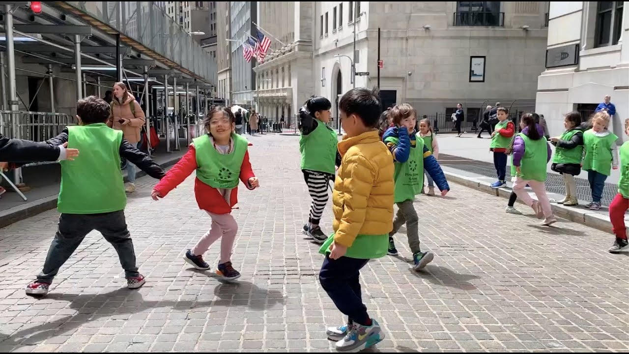 Pine Street School - A day in the life of an elementary student