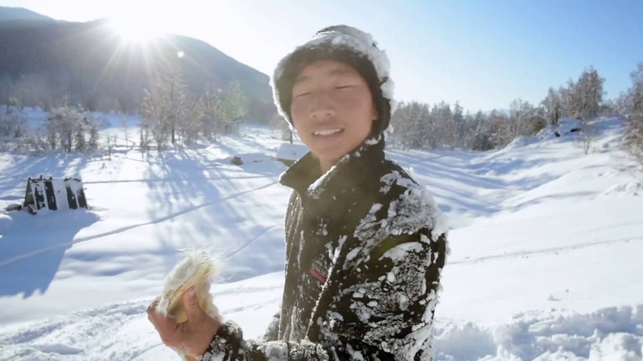 TRACING THE TRACKS OF SKIING TO THE MOUNTAINS OF ALTAI HD