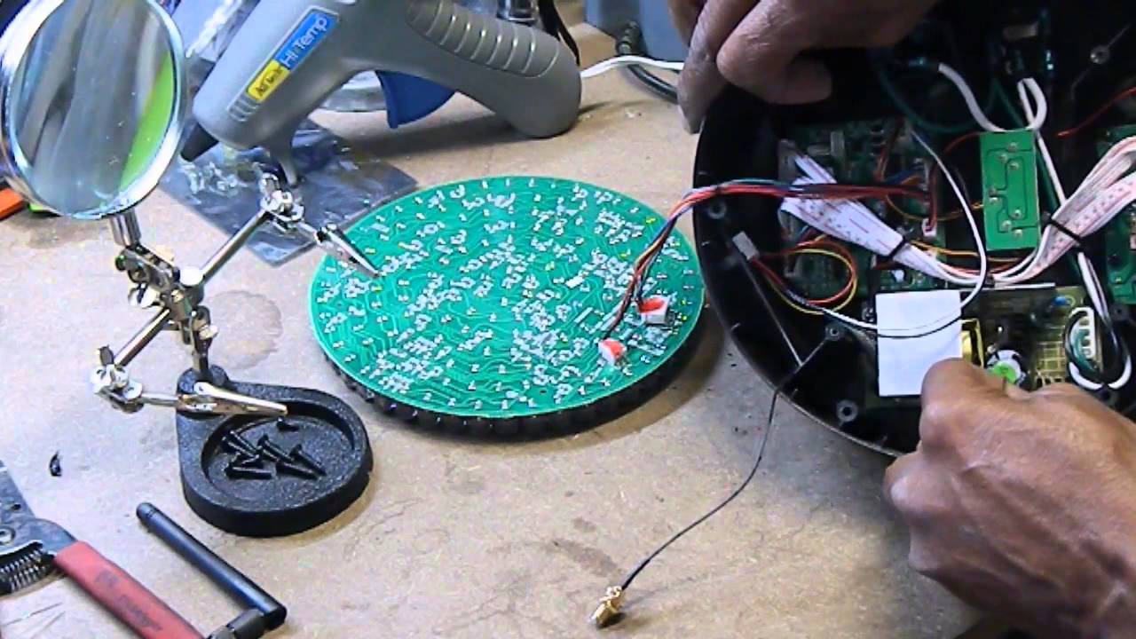 Chauvet Slimpar 64 RGBA Built-in Wireless DMX Upgrade DIY - PT2