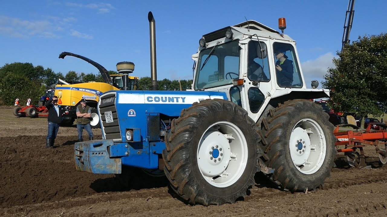 Ford County 1184 TW Ploughing w/ 6-Furrow Kverneland Plough at Ford Anniversary | DK Agriculture