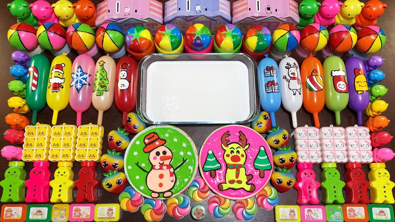 CHRISTMAS SEASON ! RELAXING WITH FUNNY BALLOON ! Mixing Random Things Into GLOSSY Slime #3619
