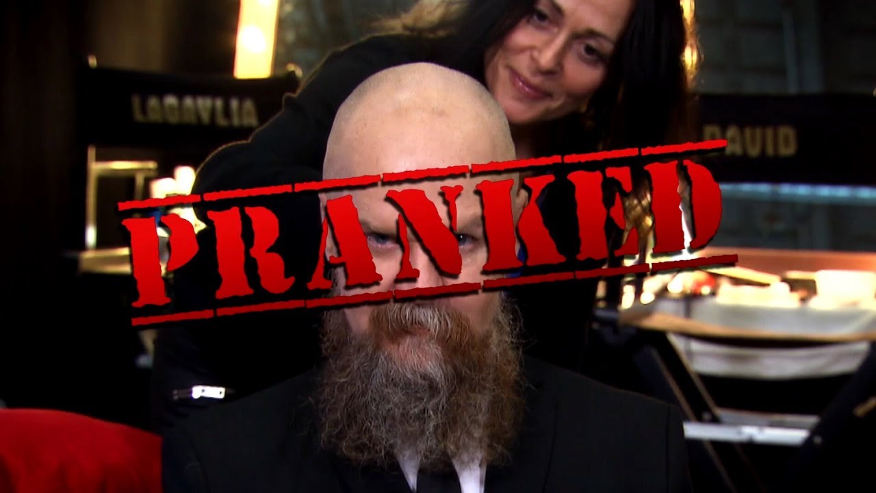 David Batra prankar Alexander Bard med faketatuering i Talang 2018 - Talang (TV4)