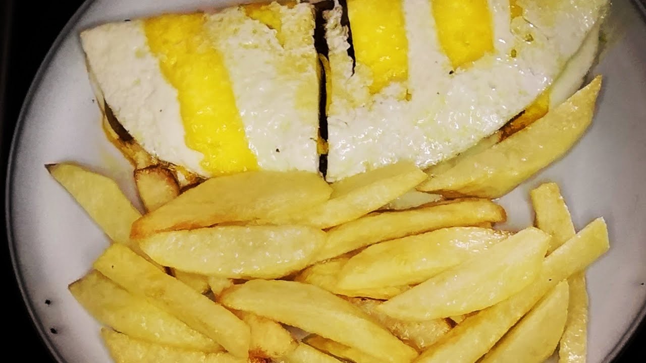 Easy omelet recipe. #food #egg #eggrecipe #fypage #zimbabweanyoutuber 