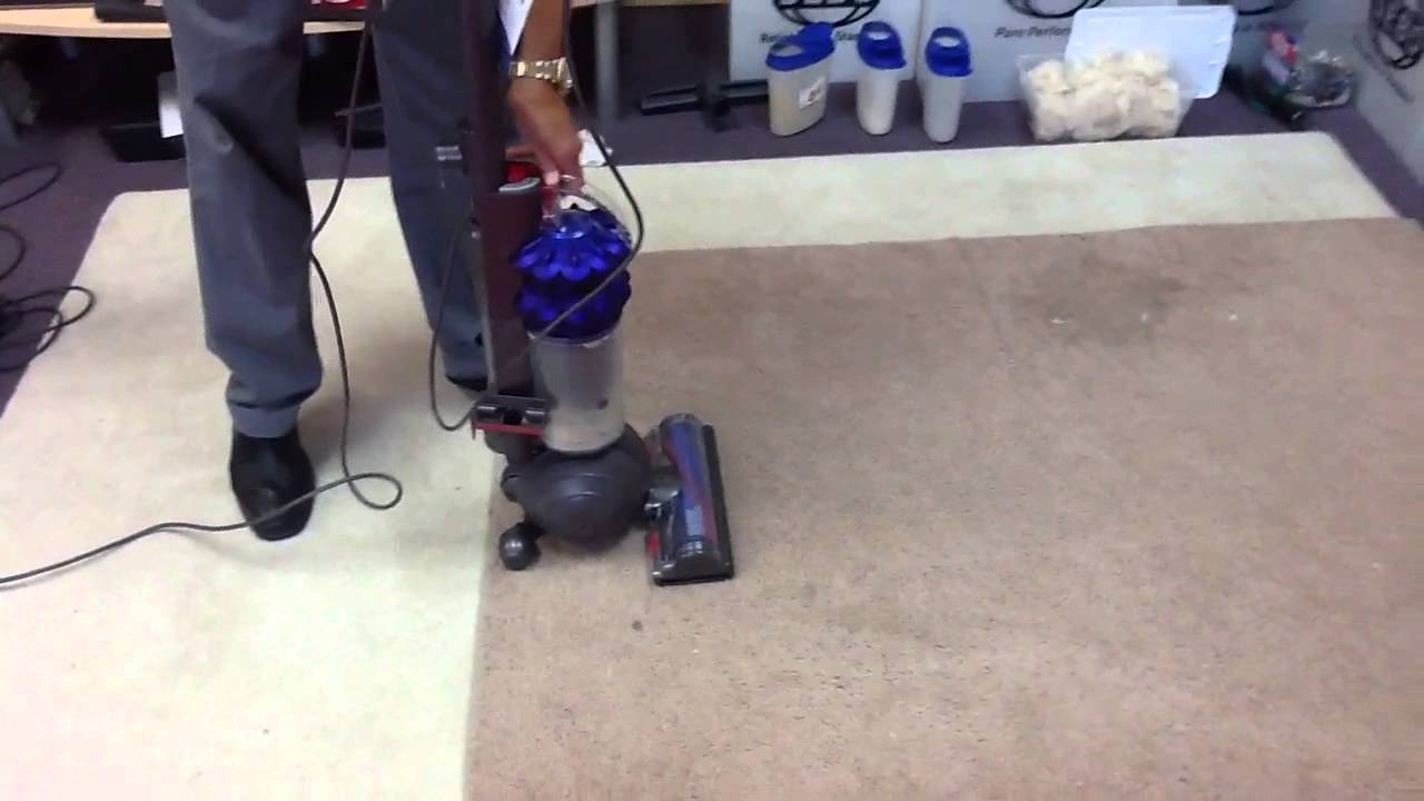 Sebo vs Dyson