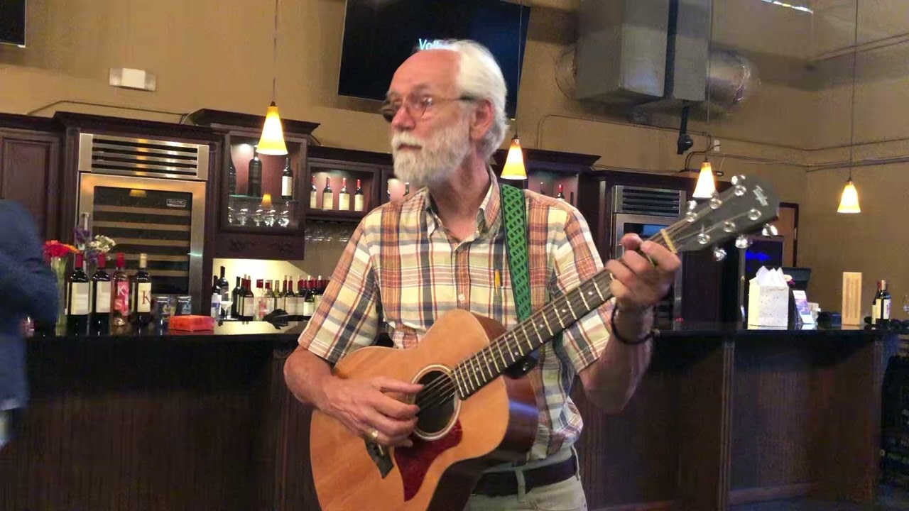 Puff, the Magic Dragon (performed live by Volkert Volkersz)