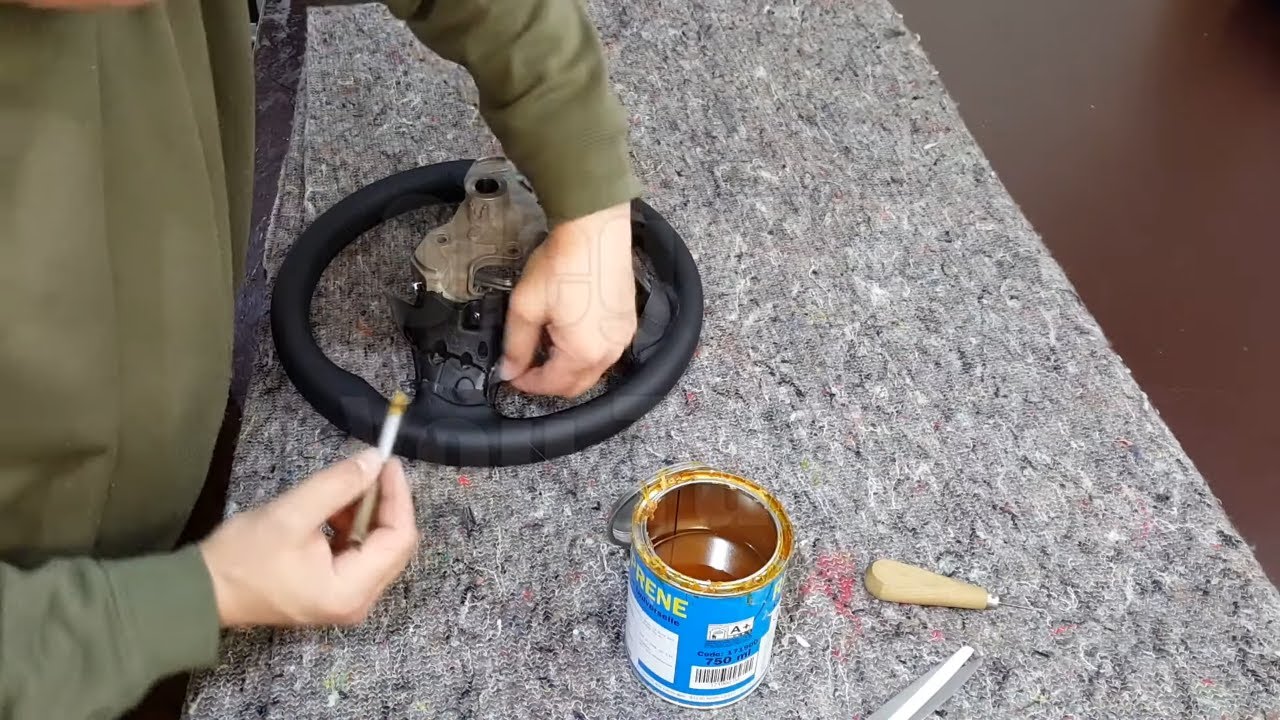 Перетяжка руля KIA кожей. Перетяжка и ремонт салона автомобиля.
