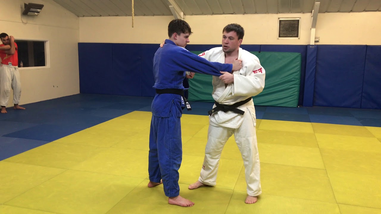 Circling towards the lapel hand to create throwing opportunities Part 2.