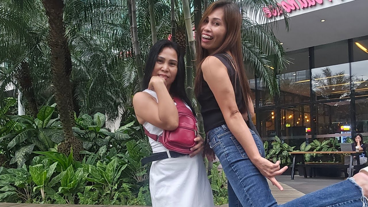 Surbihon sa ni naku ang  BGC charott 😂😂kuyog me n Angel 😇 💖 