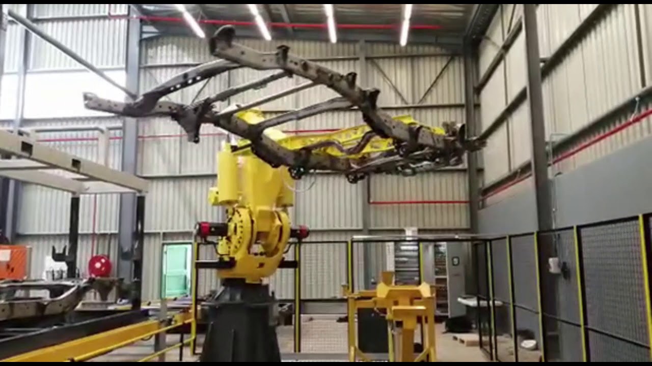 Robotic Chassis Handling Robot